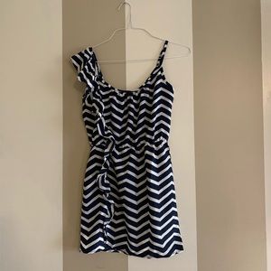 Navy blue and white chevron print dress